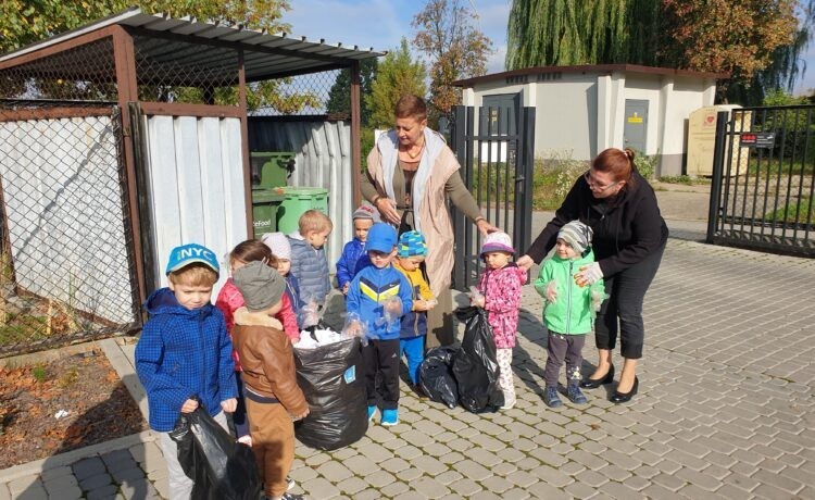 Krasnoludki i akcja Sprzątania Świata – ćwiczenia praktyczne
