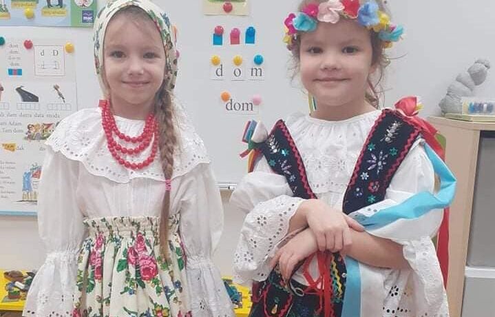 Ekoludki poznają stroje regionalne