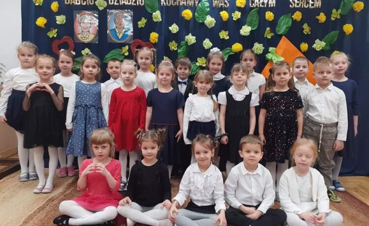 Ekoludki świętują Dzień Babci i Dziadziusia