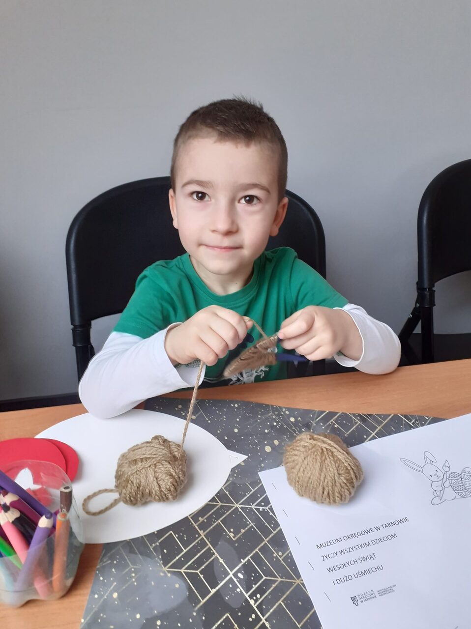 Zajęcia zorganizowane w muzeum AK. Dzieci poznały zwyczaje i tradycje obchodzone wielkanocną w Polsce.