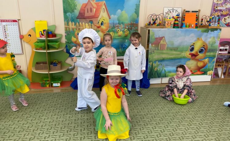 POZDROWIENIA OD KACZKI DZIWACZKI🐥🐣🐥